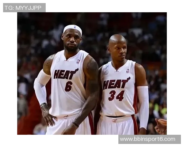 詹姆斯助力落选秀里夫斯展现团队精神乔丹科比难以做到的无私行为