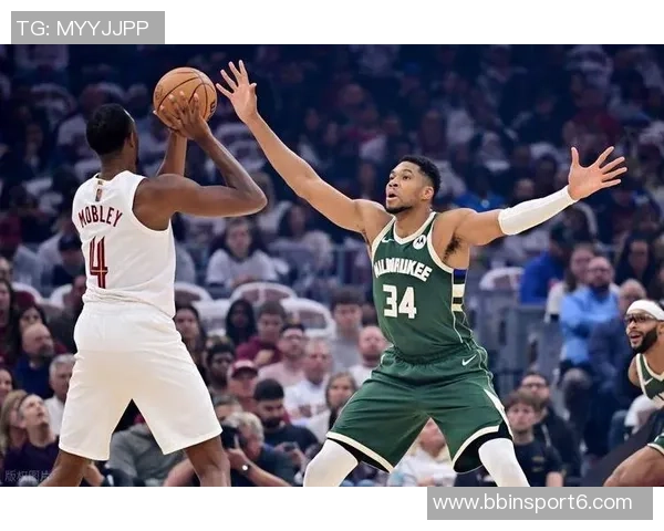 字母哥高效表现再创佳绩30分5篮板5助攻仅次詹姆斯