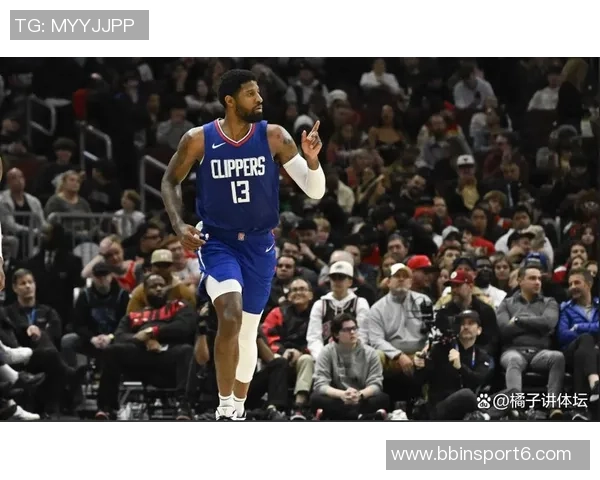 保罗被交易回家后与格里芬和小乔丹进行长达90分钟的视频通话